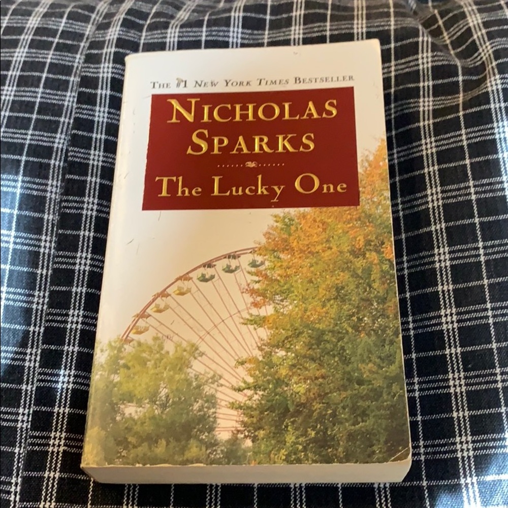 2/$10 book sale: The Lucky One by Nicholas Sparks